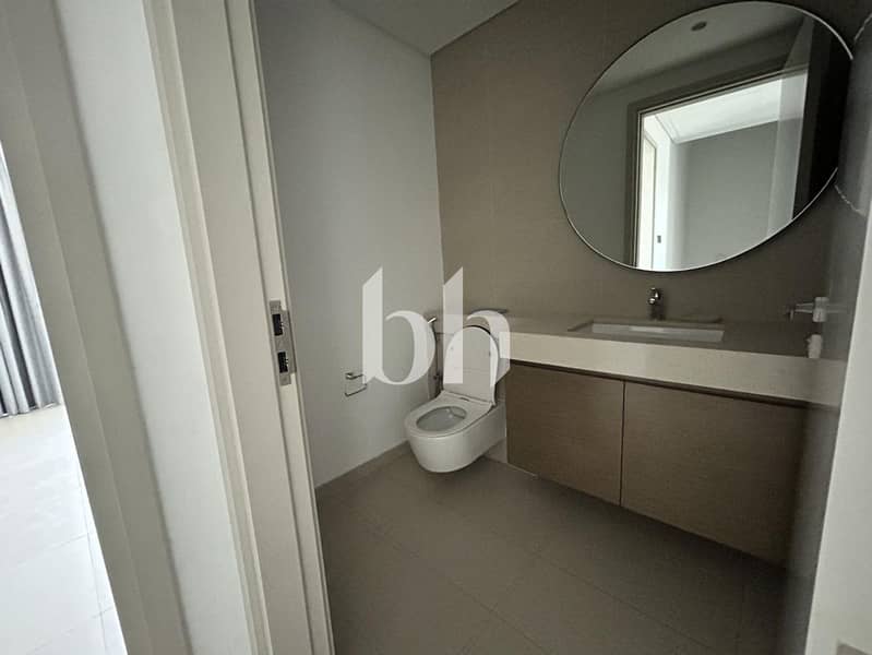 Park Facing | Single Row | Vacant Now | Flex Cheqs - Image 28