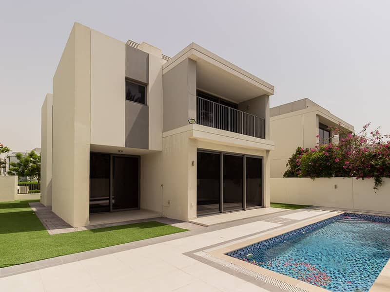 Single Row / Vacant / Swimming Pool / 3BR + Maid