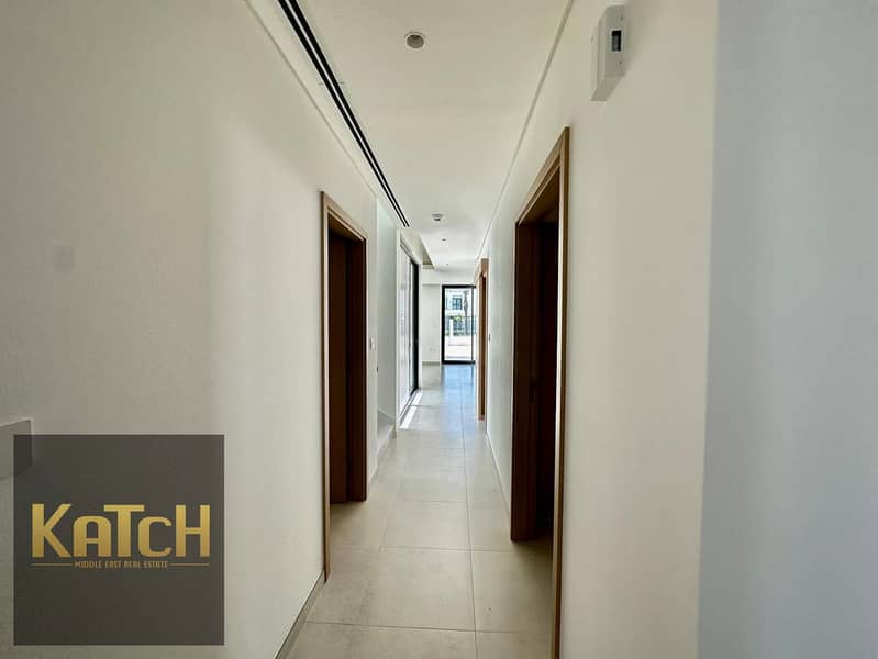 Spacious 4BR Villa with Maid’s Room | Chiller-Free | Maintenance-Free