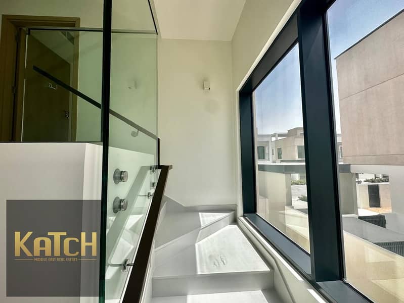 Spacious 4BR Villa with Maid’s Room | Chiller-Free | Maintenance-Free - Image 22