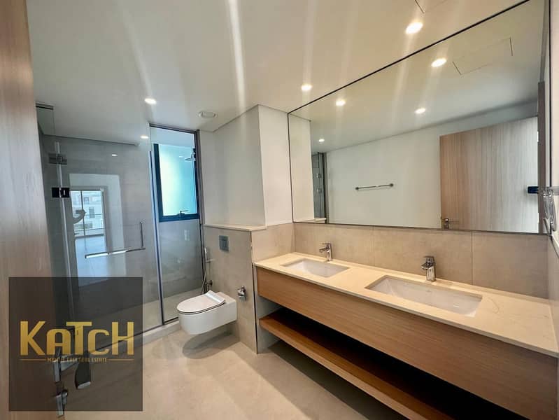 Spacious 4BR Villa with Maid’s Room | Chiller-Free | Maintenance-Free - Image 27