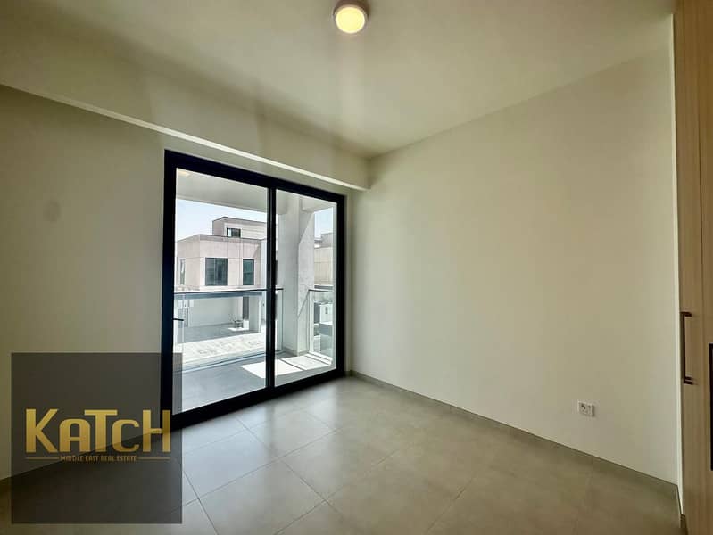 Spacious 4BR Villa with Maid’s Room | Chiller-Free | Maintenance-Free - Image 28