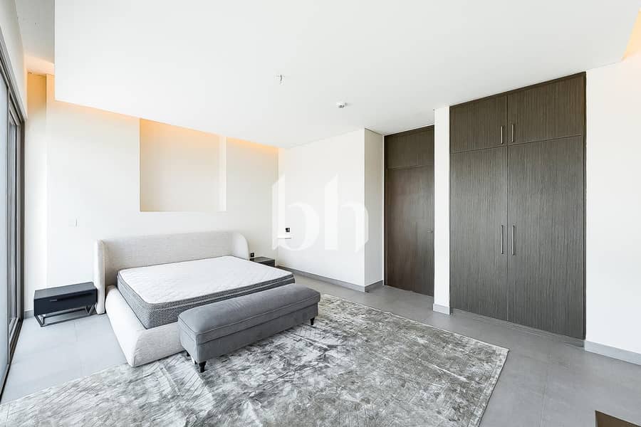 Unfurnished | Park Backing | Modern - Image 10