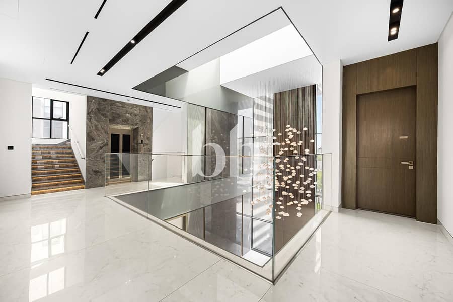 Luxury Villa | Basement Parking | Private Pool - Image 8