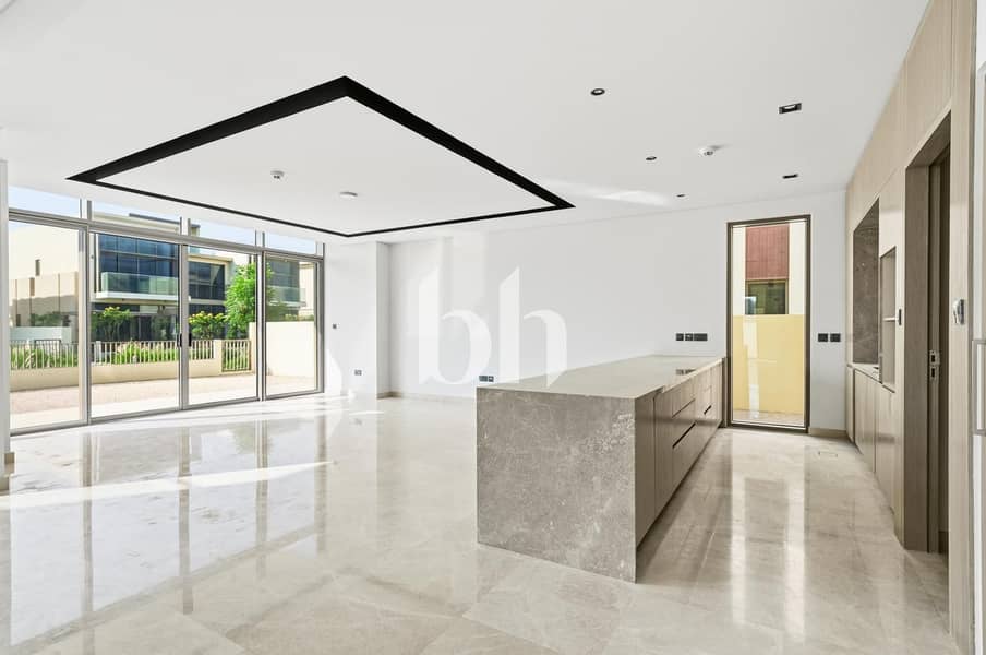 Corner Unit | Brand New | Roof Terrace