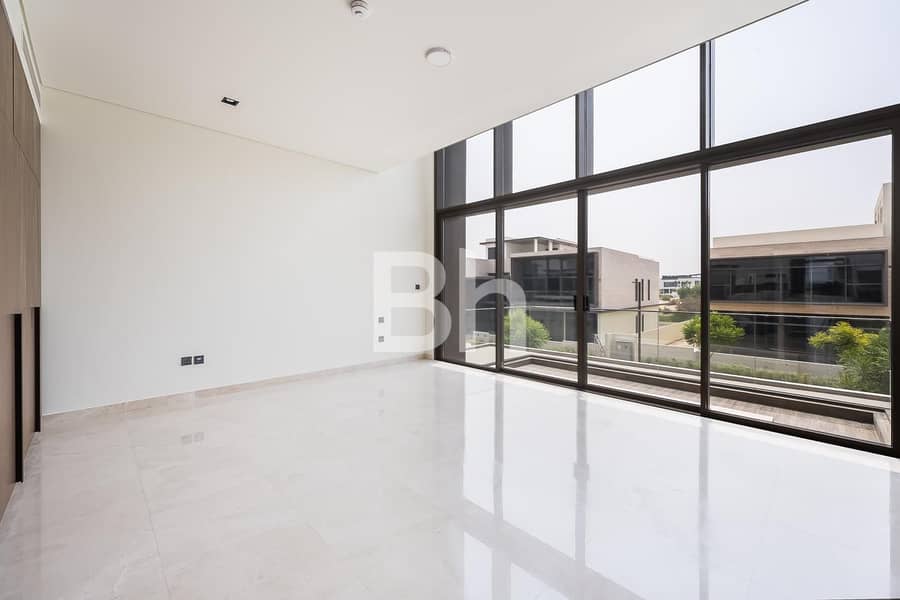 Brand New | Park Backing | Garden Suite | - Image 19