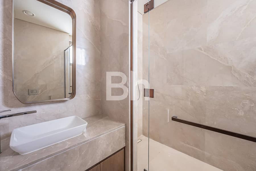 Brand New | Park Backing | Garden Suite | - Image 22