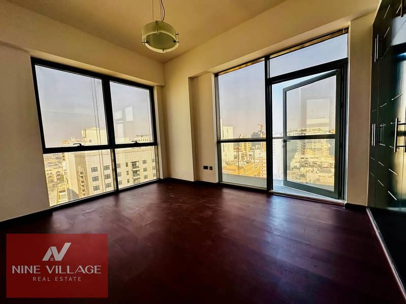 PRIME LOCATION CHILLER FREE FREE HOLD - Image 8