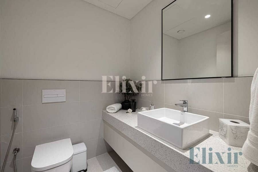 Sea View I Fully Furnished I Low Floor - Image 25