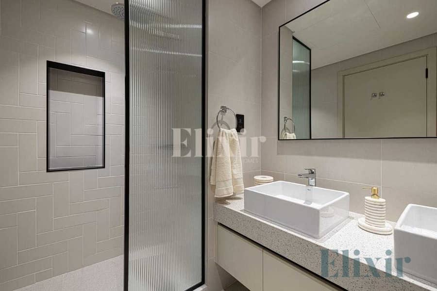 Sea View I Fully Furnished I Low Floor - Image 27