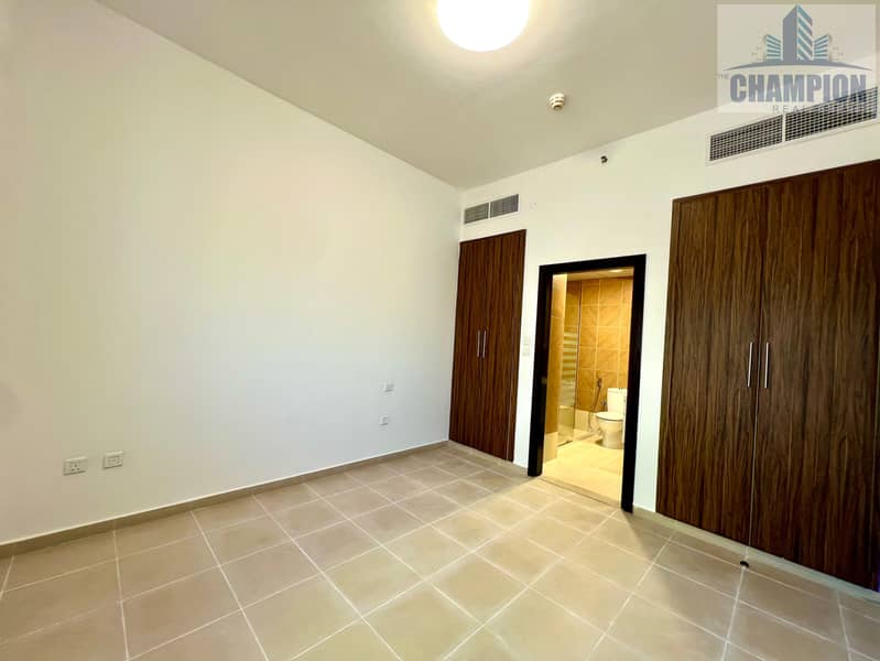 SPACIOUS 1 Bhk || Luxuary Finished || Full Faility|| - Image 13