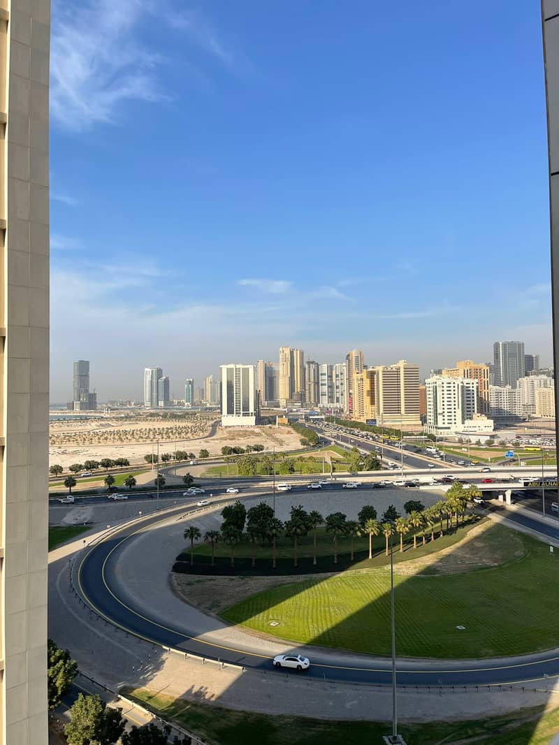 Charming 2 BR i: Open View & Modern Comforts