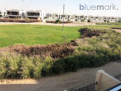 فیلا 4 غرف نوم للبيع في داماك هيلز، دبي - V-2-Damac-hills-villa-golf-view. jpg