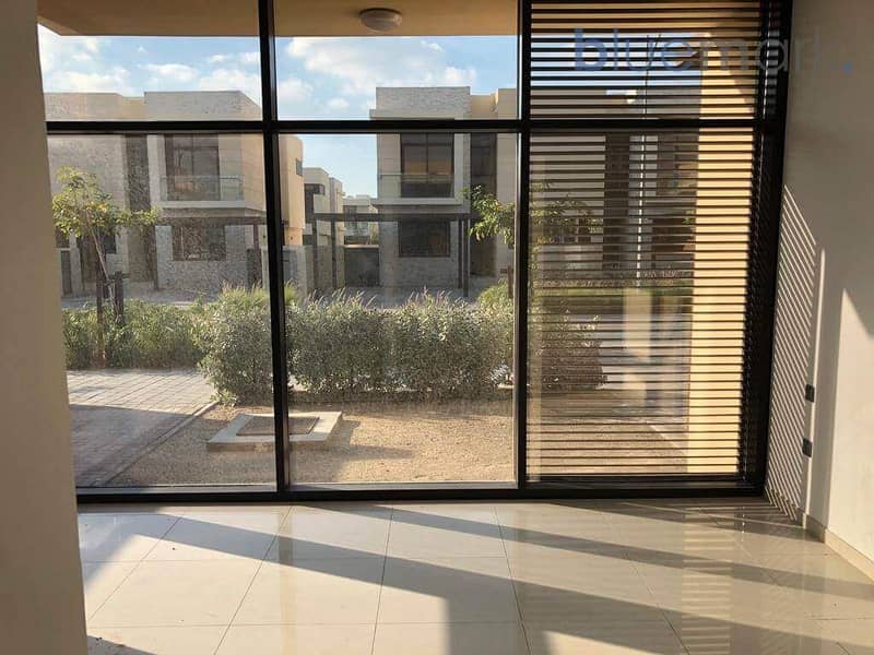 5 V-2-Damac-hills-villa-exterior-view. jpeg