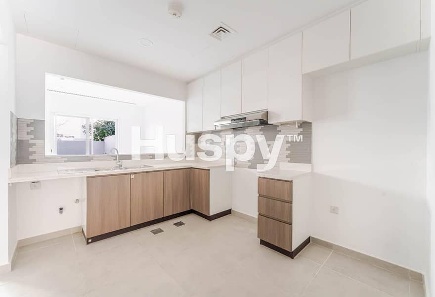 Vacant | Exclusive | Near Amenities