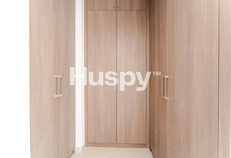 Vacant | Exclusive | Near Amenities - Image 7