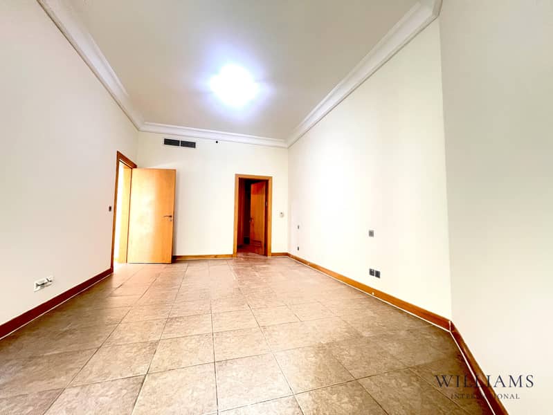 Park-Facing | Beach Access |Spacious Family Layout - Image 10