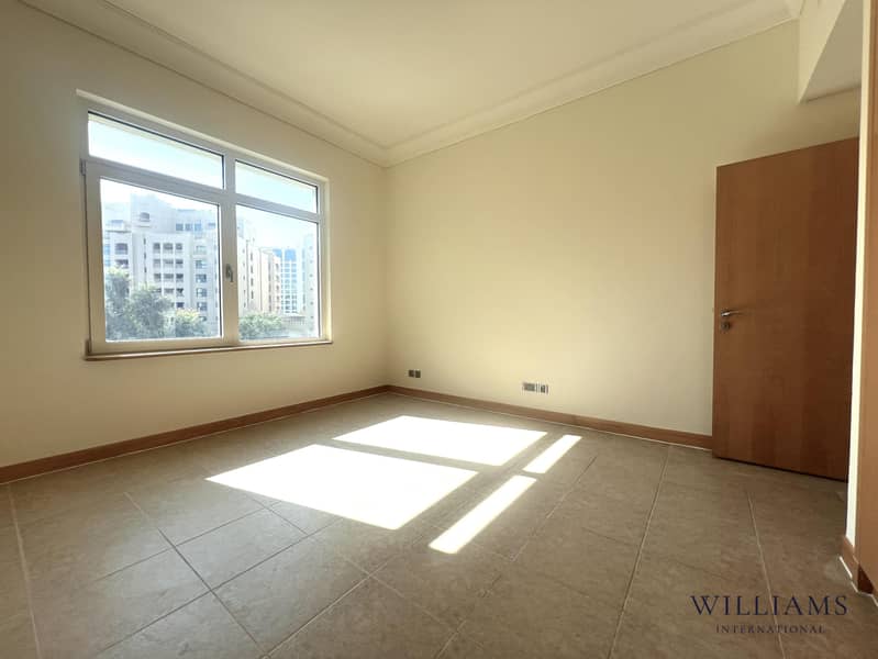 Park-Facing | Beach Access |Spacious Family Layout - Image 20