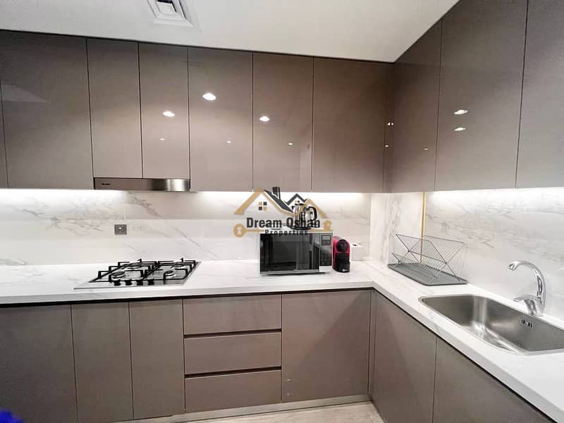 LUXURY FURNISHED BURJ VIEW 1BHK READY TO MIVE - Image 6