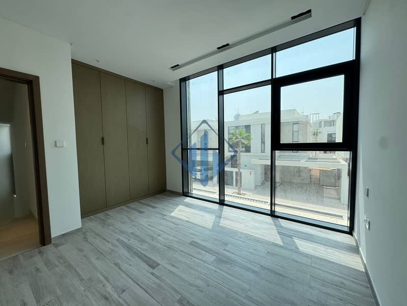 2BR Beachfront I Close to Wynn I Kitchen Equipped - Image 6