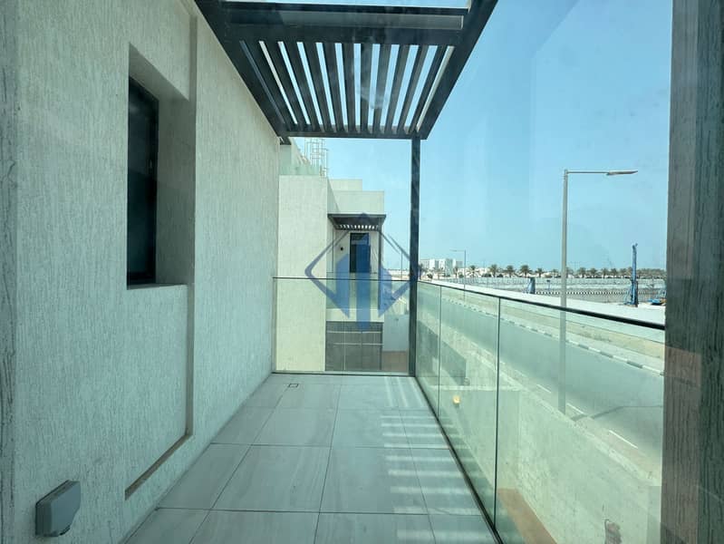 2BR Beachfront I Close to Wynn I Kitchen Equipped - Image 8