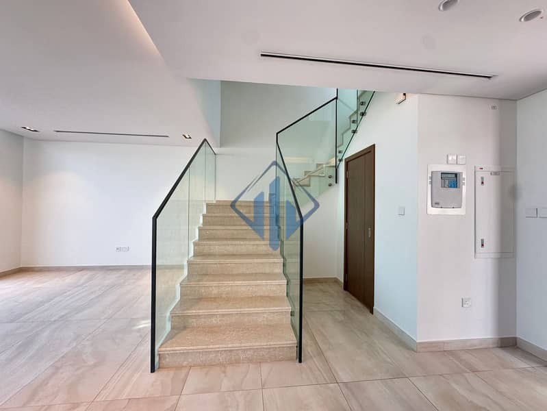 2BR Beachfront I Close to Wynn I Kitchen Equipped - Image 24