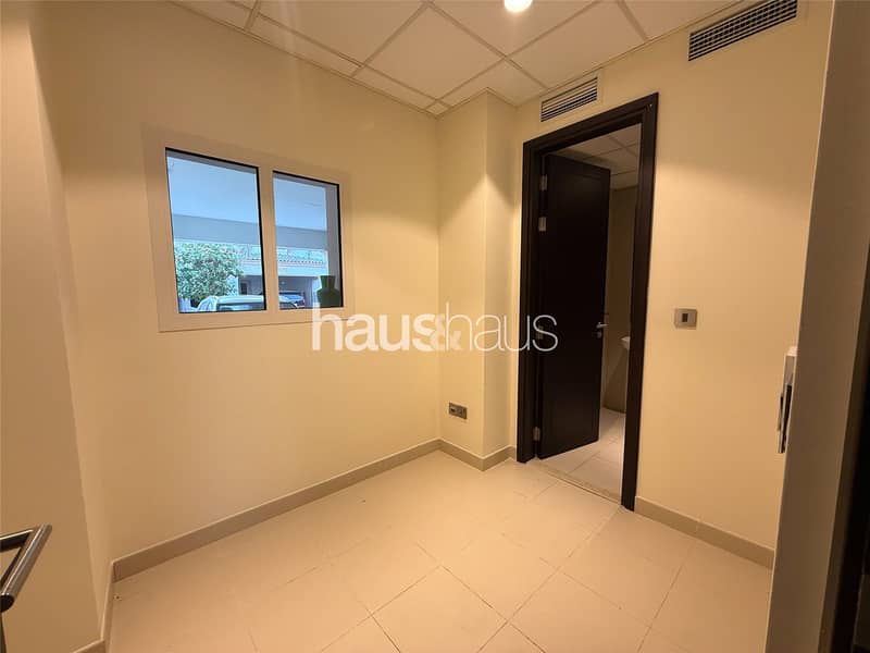 Family Friendly | Prime Location | Buggy Included - Image 6