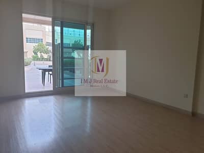 2 Bedroom Apartment for Rent in The Greens, Dubai - Unfurnished 2BR+Study in Nakheel 2 2 Bedroom Apartment for Rent in The Greens, Dubai - Unfurnished 2BR+Study in Nakheel 2