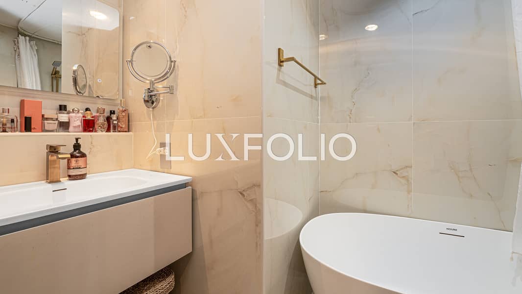 1 Bed plus Study | Vacant on Transfer | High Floor - Image 10