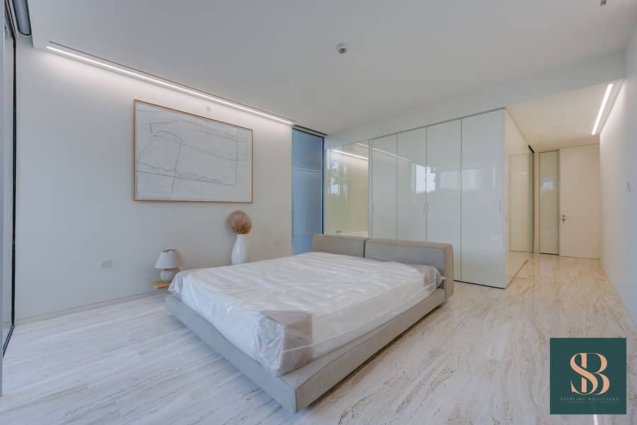 Designer Living on the Palm | Rare Garden Unit - Image 9