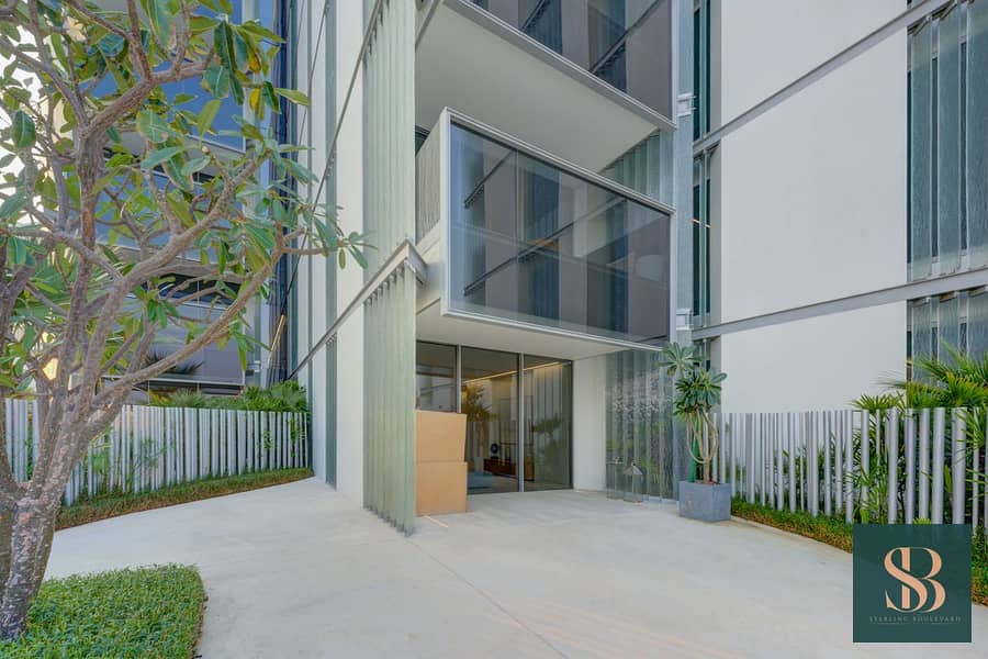 Designer Living on the Palm | Rare Garden Unit - Image 14