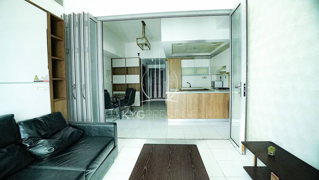 GLAMZ Residence | Prime location | Rooftop terrace - Image 9