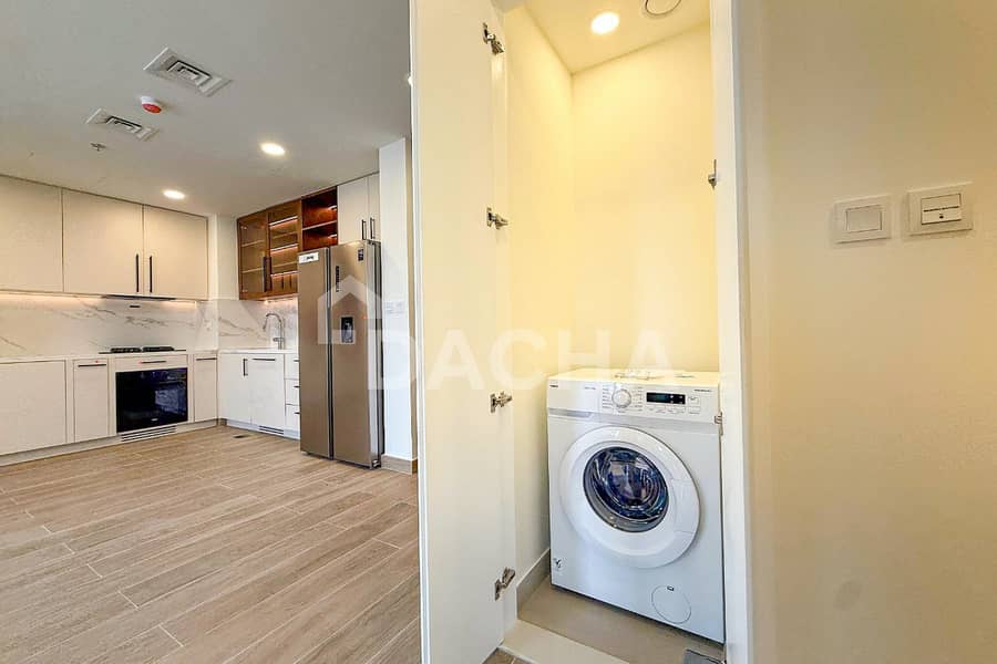 Boulevard View | Corner Unit | HIGH FLOOR