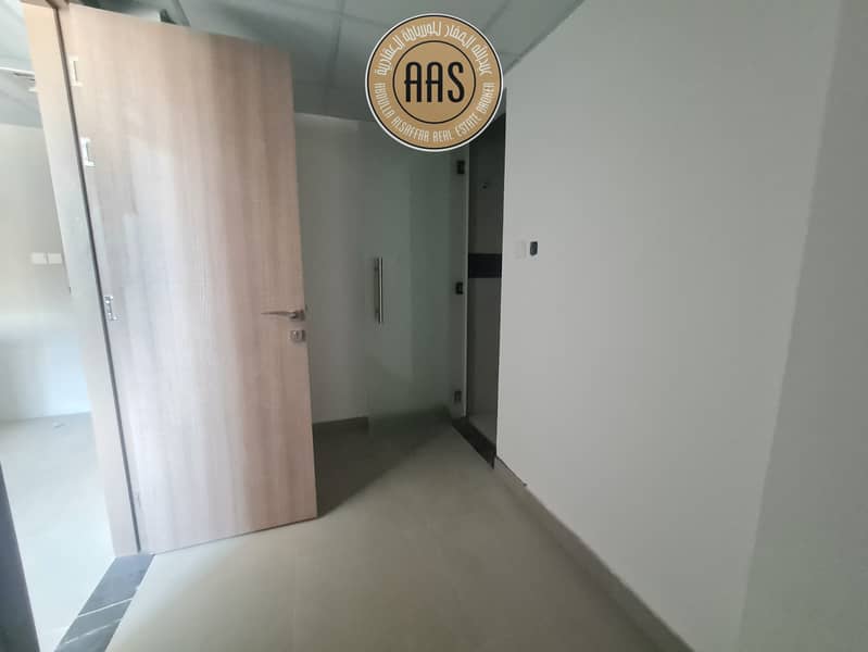 Spacious 1Bhk 6 Cheque Payment 74k