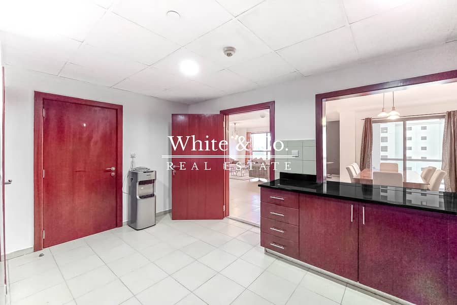 Marina View | Vacant Now | Prime Location