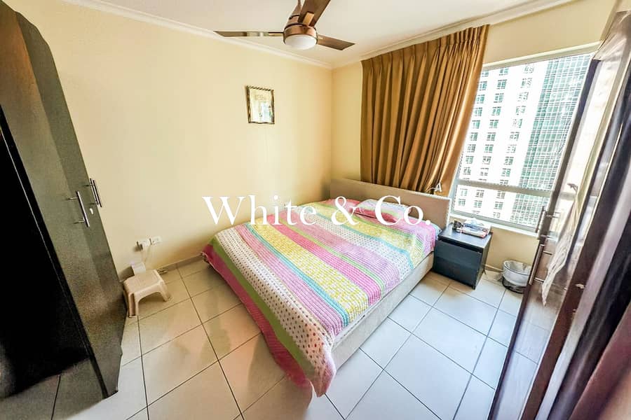 3BR plus Maids | Full Burj | Perfect Reno - Image 7