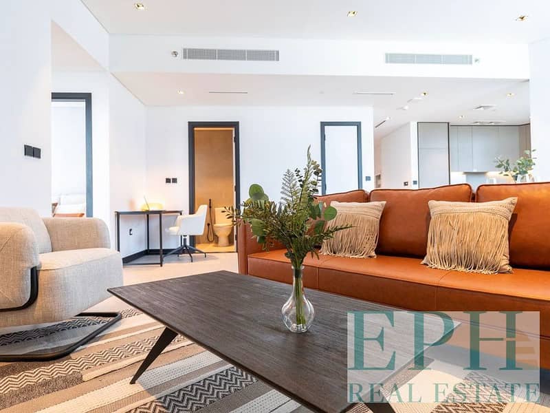 CORNER UNIT | FULLY FURNISHED I VACANT ON TRANSFER - Image 7