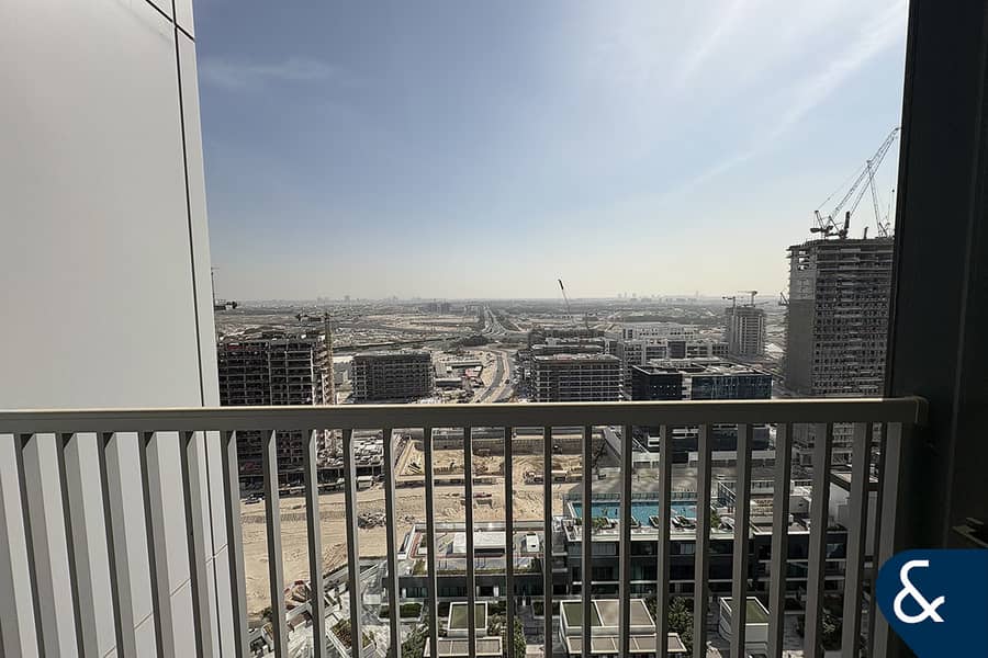 2 Bedrooms | Unfurnished | Bright - Image 14