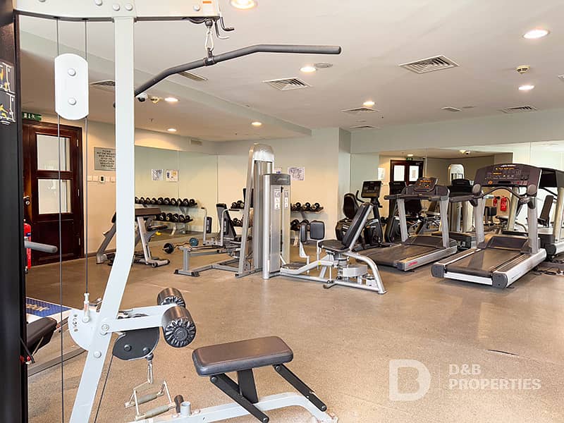 Furnished | Upgraded | Near Metro | Spacious 1BHK - Image 30