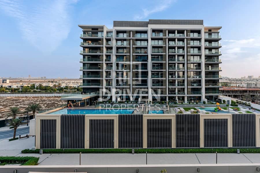 Vacant Unit | Fully Refurbished | Huge Layout