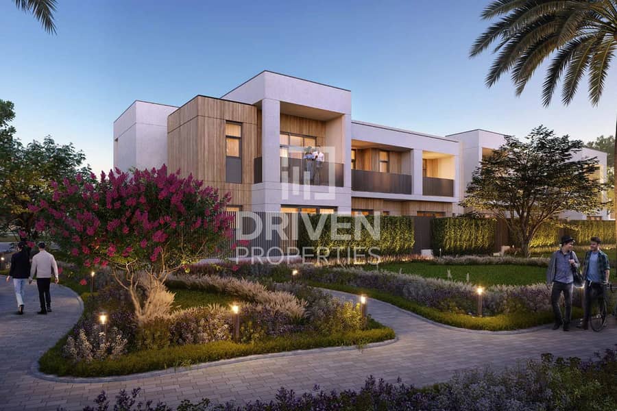 Modern Townhouse | Community View | Spacious