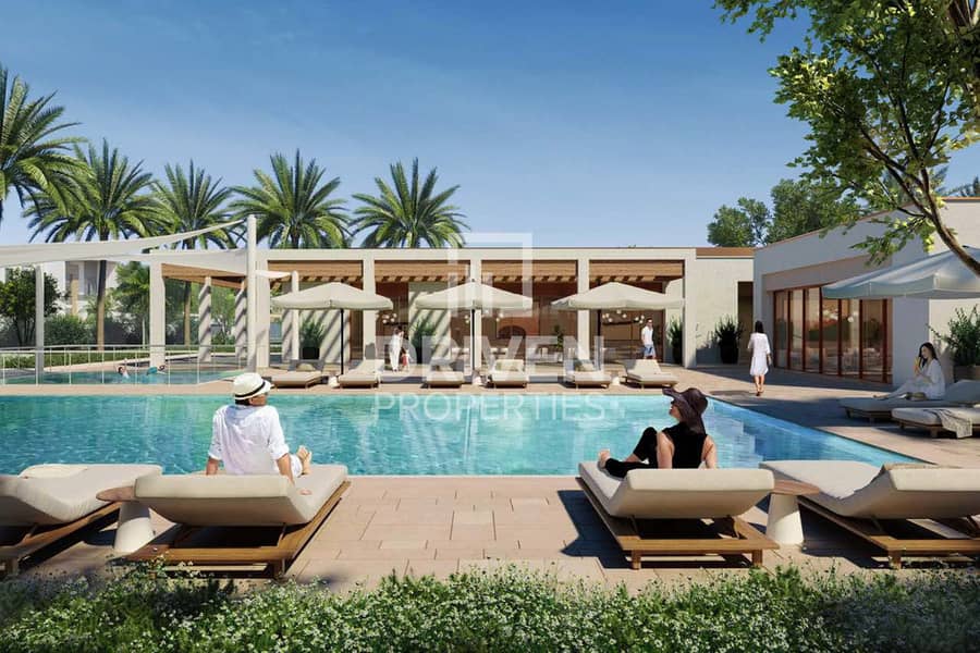 Modern Townhouse | Community View | Spacious - Image 10