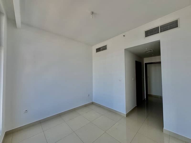 LAGOON VIEW | READY TO MOVE IN | SPACIOUS | 2 BED - Image 14