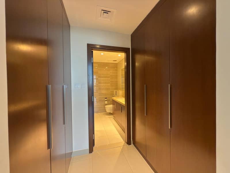 LAGOON VIEW | READY TO MOVE IN | SPACIOUS | 2 BED - Image 16