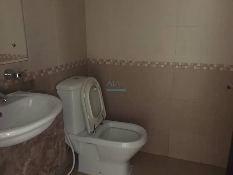 9 30K 1BEDROOM APARTMENT  4CHEQUE SIZE 680 AT LIWAN