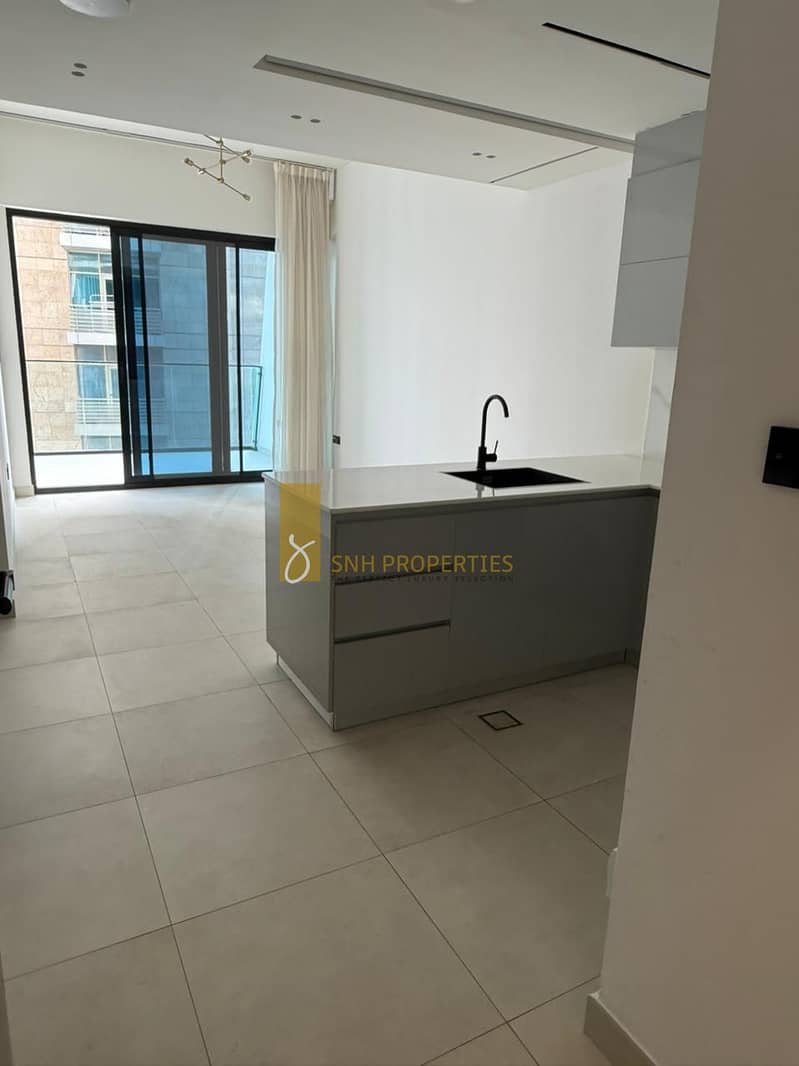 BURJ KHALIFA VIEW | READY TO MOVE IN | HIGH FLOOR