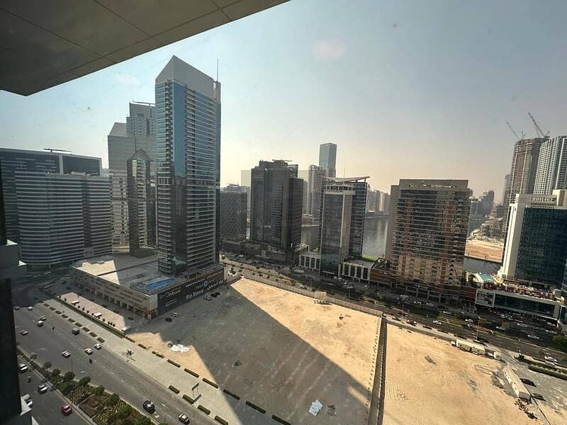 Spacious 3BR Apartment + Study I Prime Location - Image 12