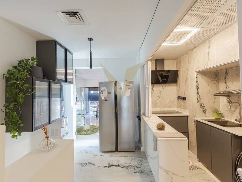 Luxury 4BR Villa | Private Pool With Lake Views - Image 25