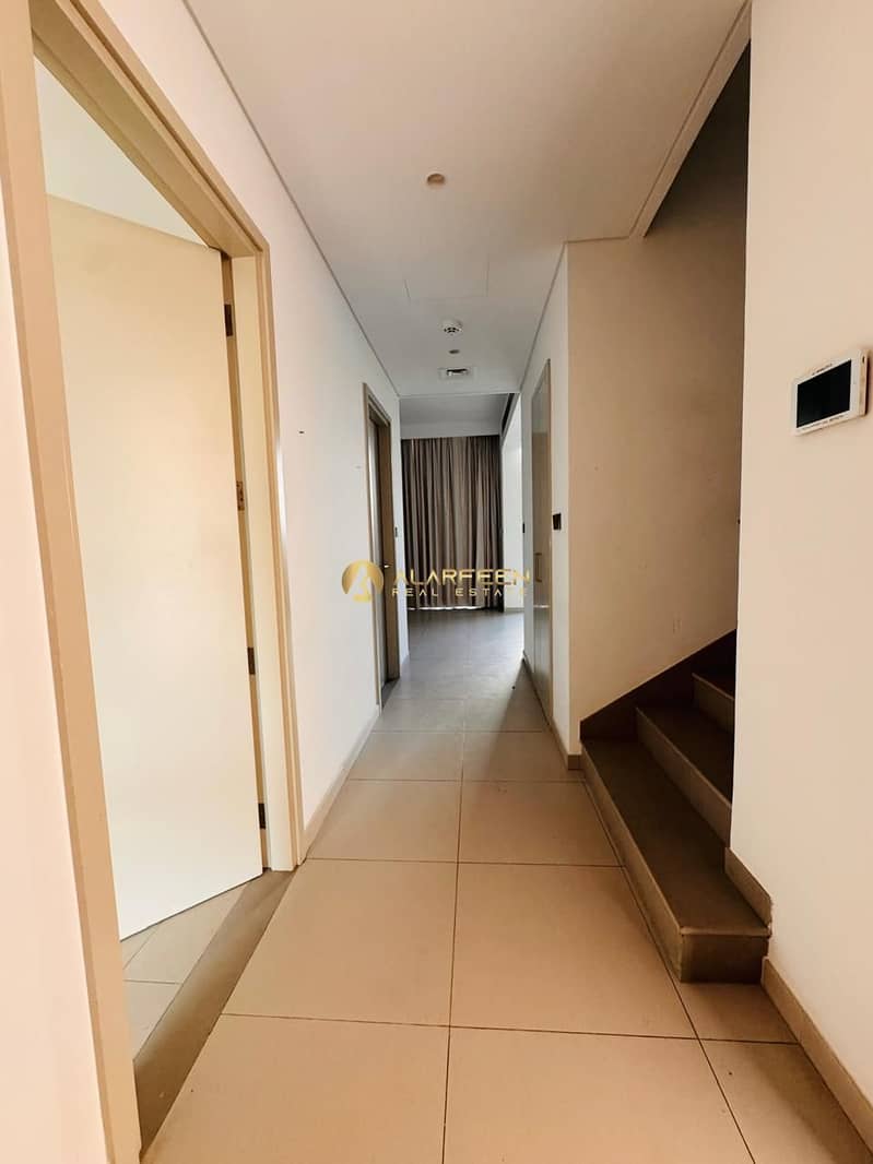 VACANT | FACING PARK | WAKING DISTANCE TO POOL AND CLUB HOUSE | NEAR ENTRY EXIT