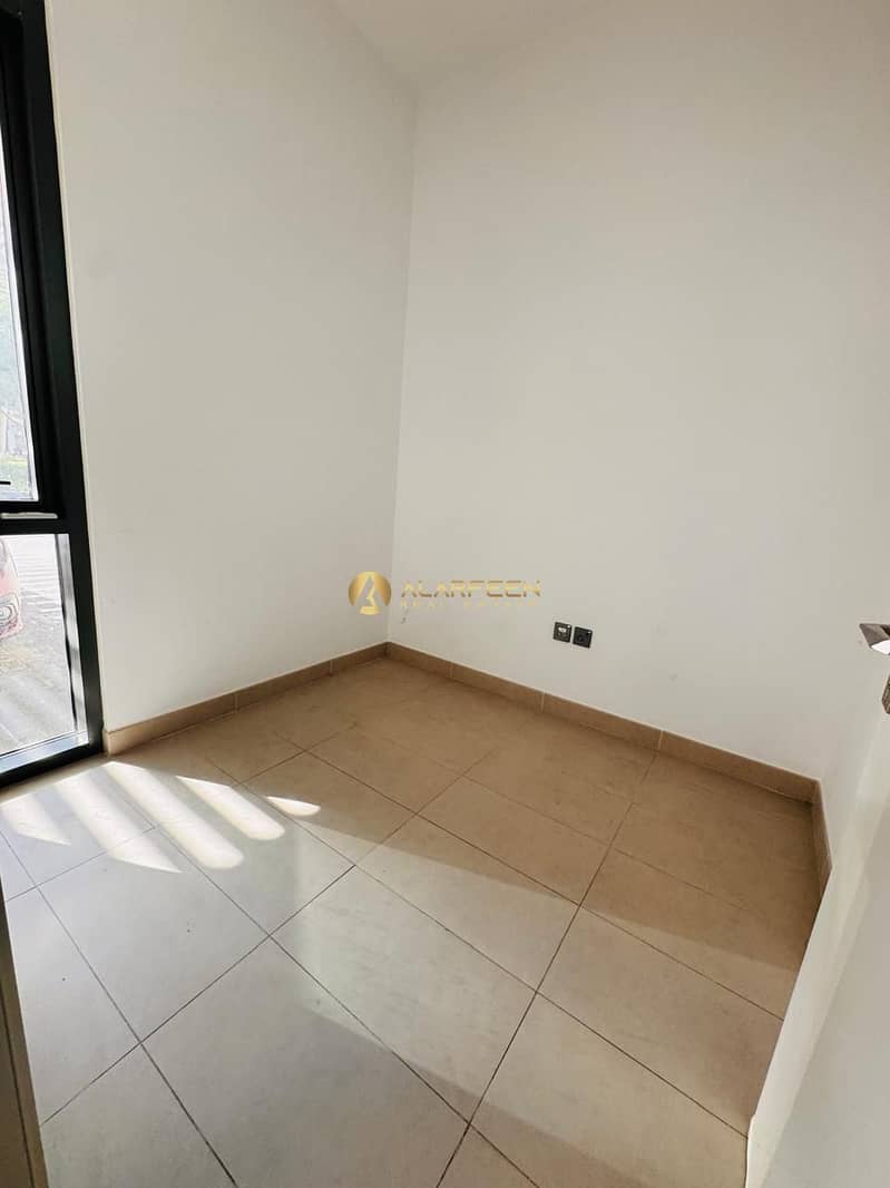 VACANT | FACING PARK | WAKING DISTANCE TO POOL AND CLUB HOUSE | NEAR ENTRY EXIT - Image 6